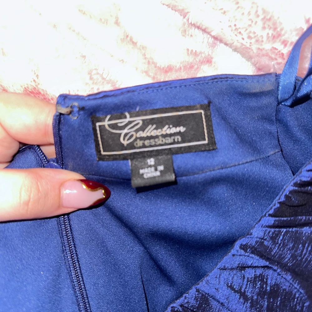 Flattering Ruched Cocktail Dress - Picture 3 of 9